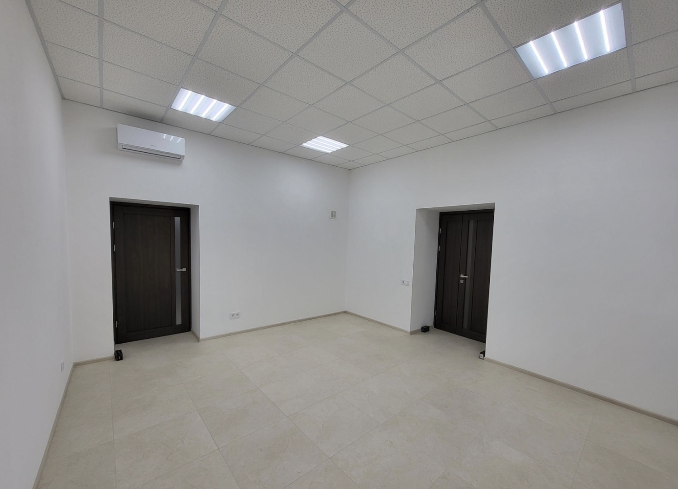 Коммерческая недвижимость на ул. Польская, 102 м², 200 000$ — FAKTOR