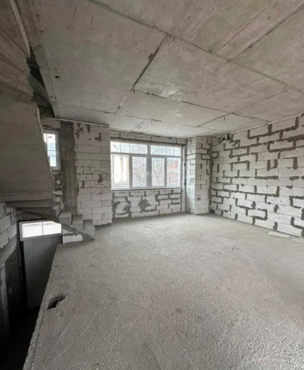 Дом на ул. Ефима Геллера, 250 м², 250 000$ — FAKTOR