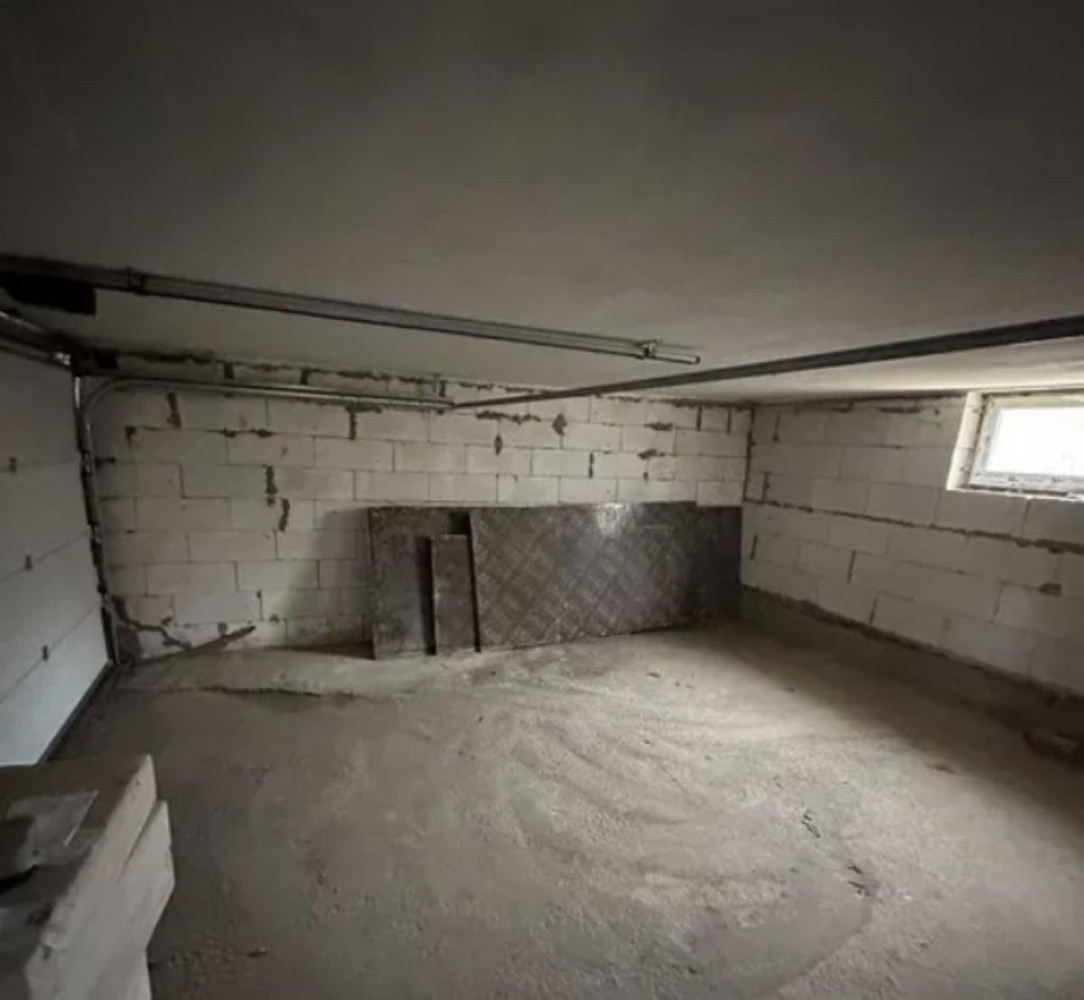 Дом на ул. Ефима Геллера, 250 м², 250 000$ — FAKTOR