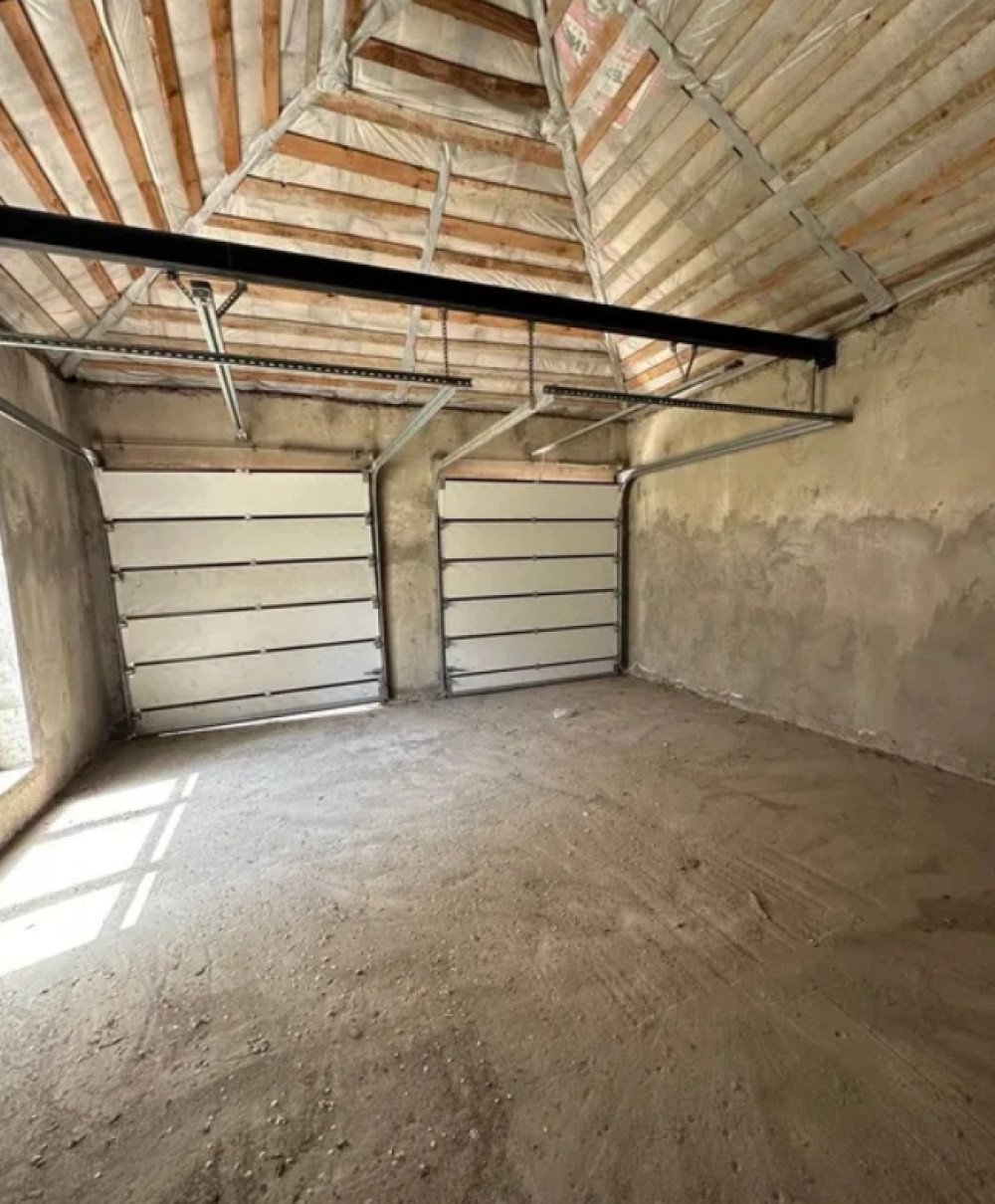 Дом на ул. Французский бульвар, 670 м², 650 000$ — FAKTOR