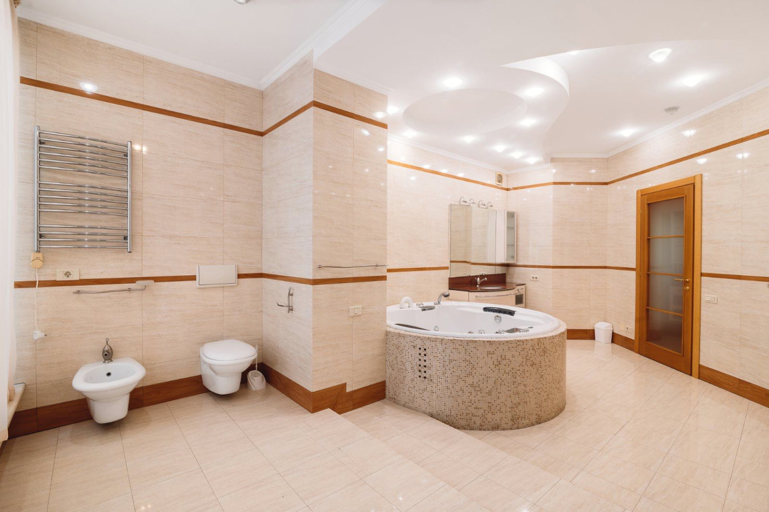 Квартира на ул. Дунаева пер, 217 м², 350 000$ — FAKTOR