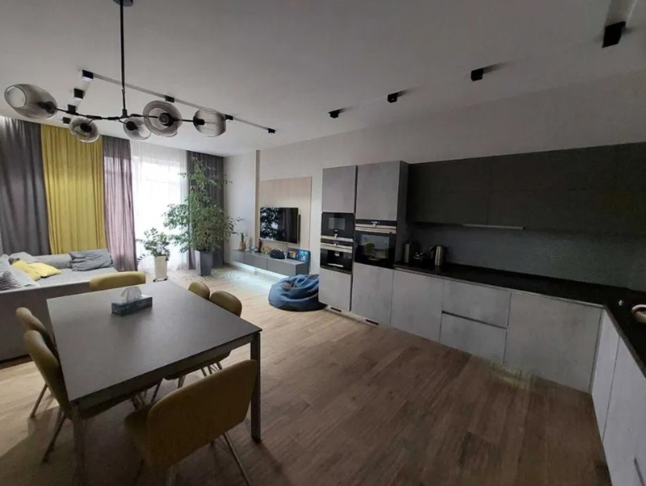 Квартира на ул. Французский бульвар, 130 м², 265 000$ — FAKTOR