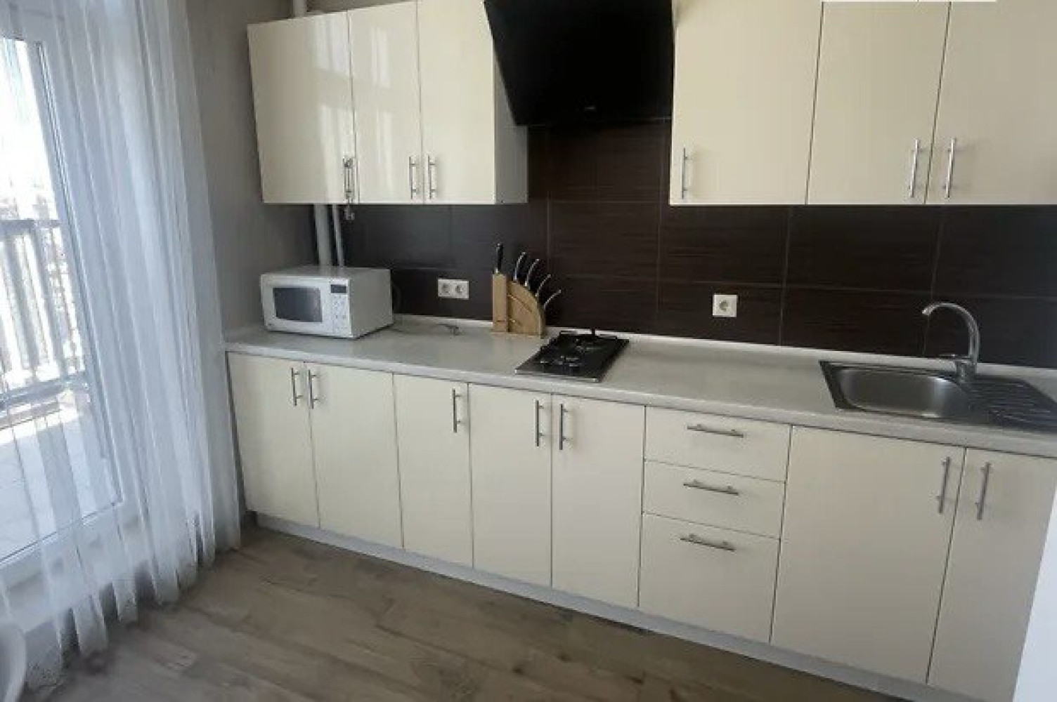 Квартира на вул. Чехова, 40 м², 45 000$ — FAKTOR