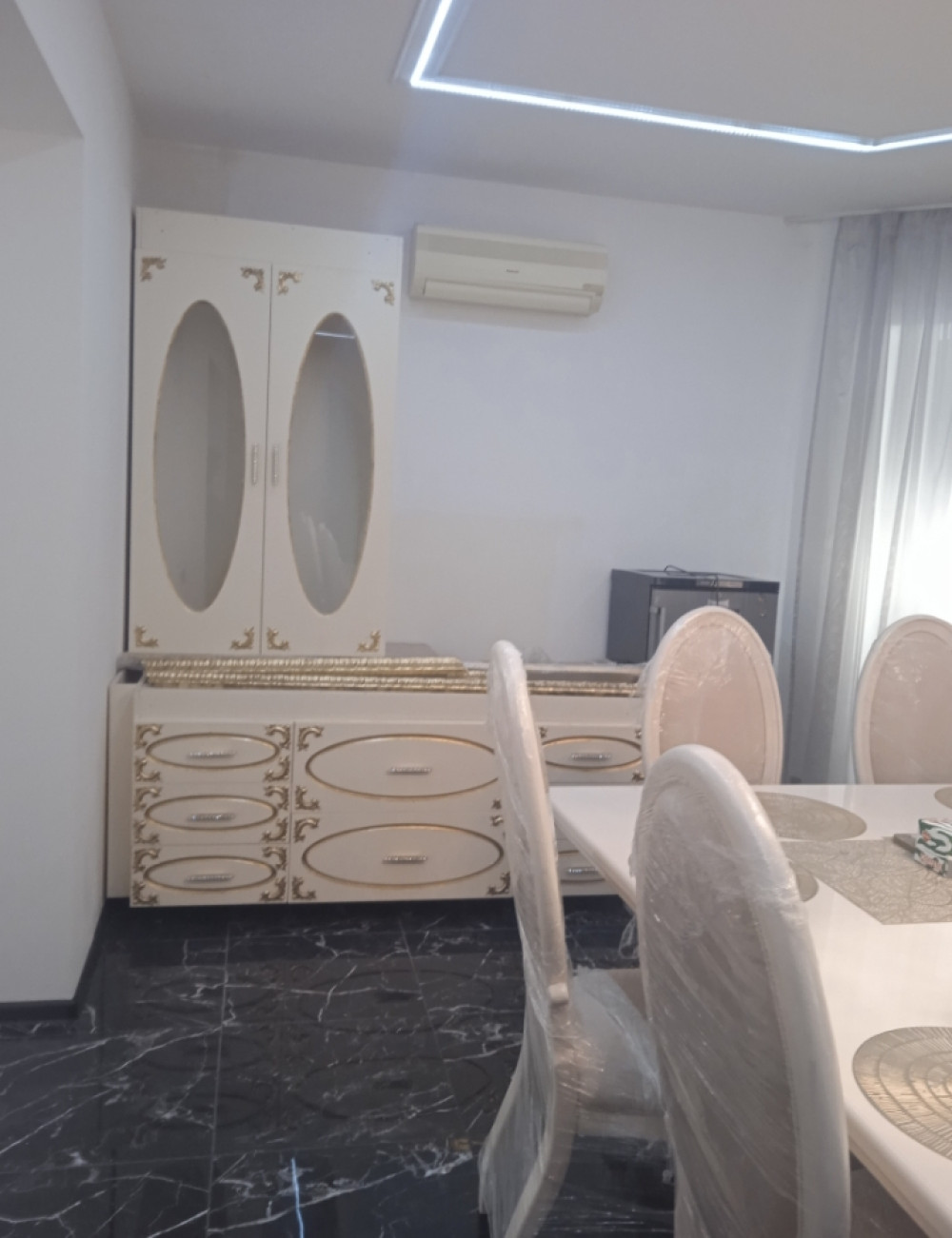 Дом на ул. Средняя, 625 м², 540 000$ — FAKTOR