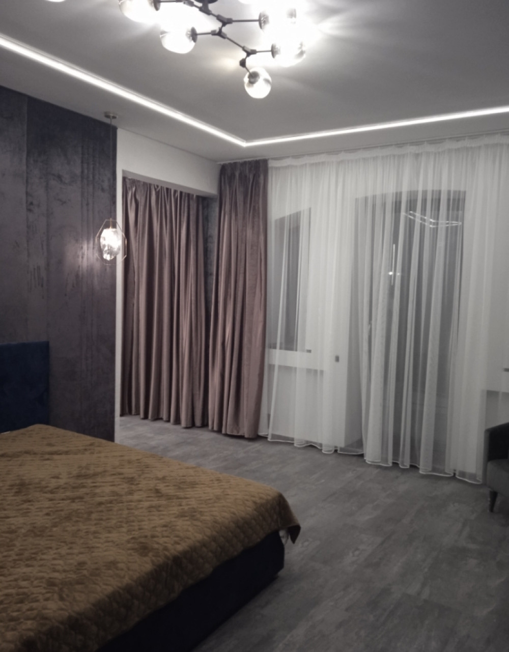 Дом на ул. Средняя, 625 м², 540 000$ — FAKTOR
