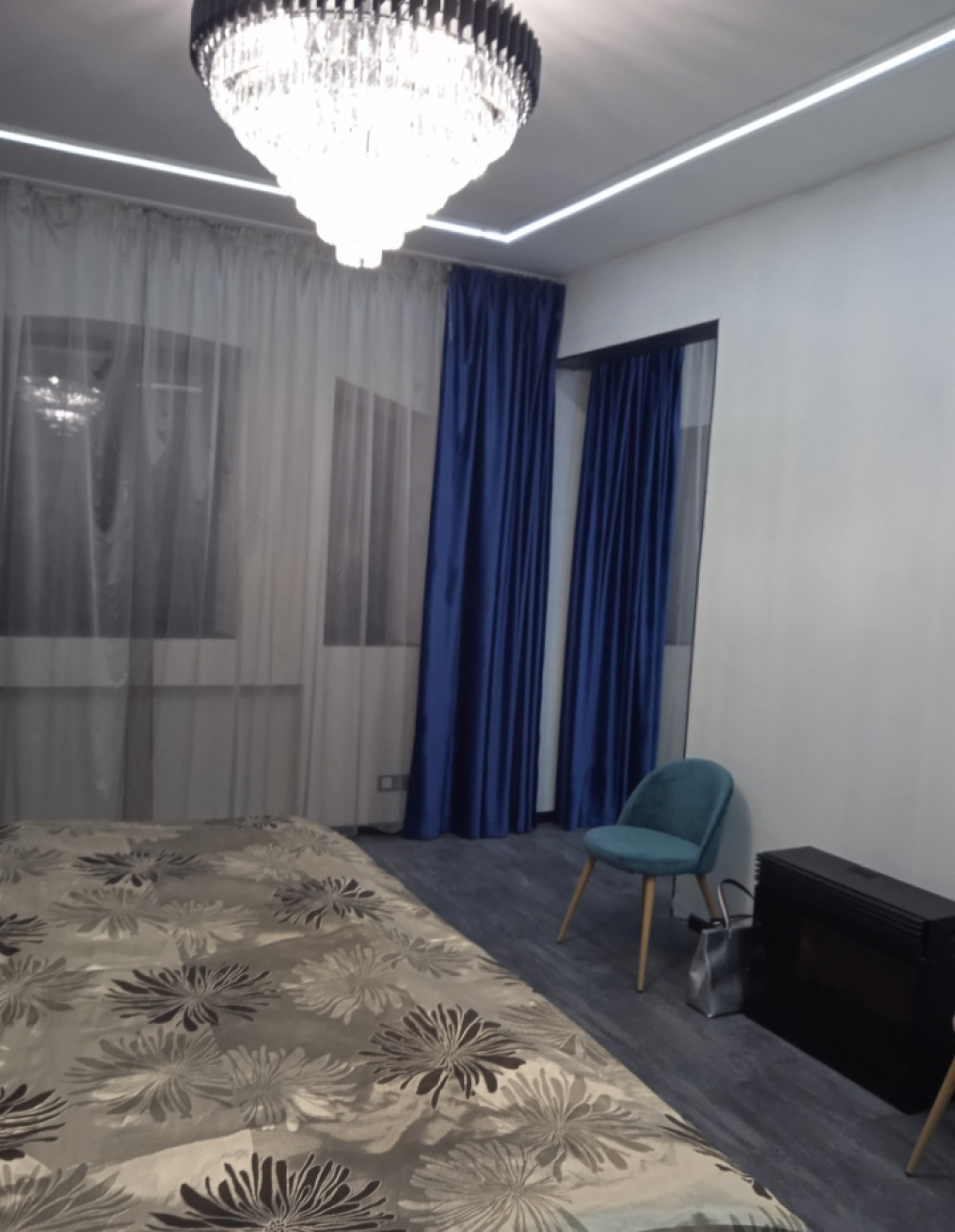 Дом на ул. Средняя, 625 м², 540 000$ — FAKTOR