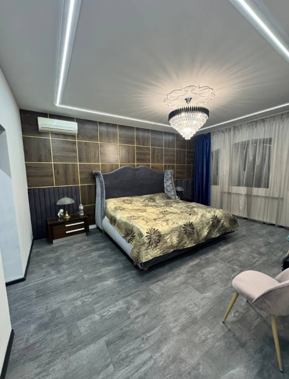 Дом на ул. Средняя, 625 м², 540 000$ — FAKTOR