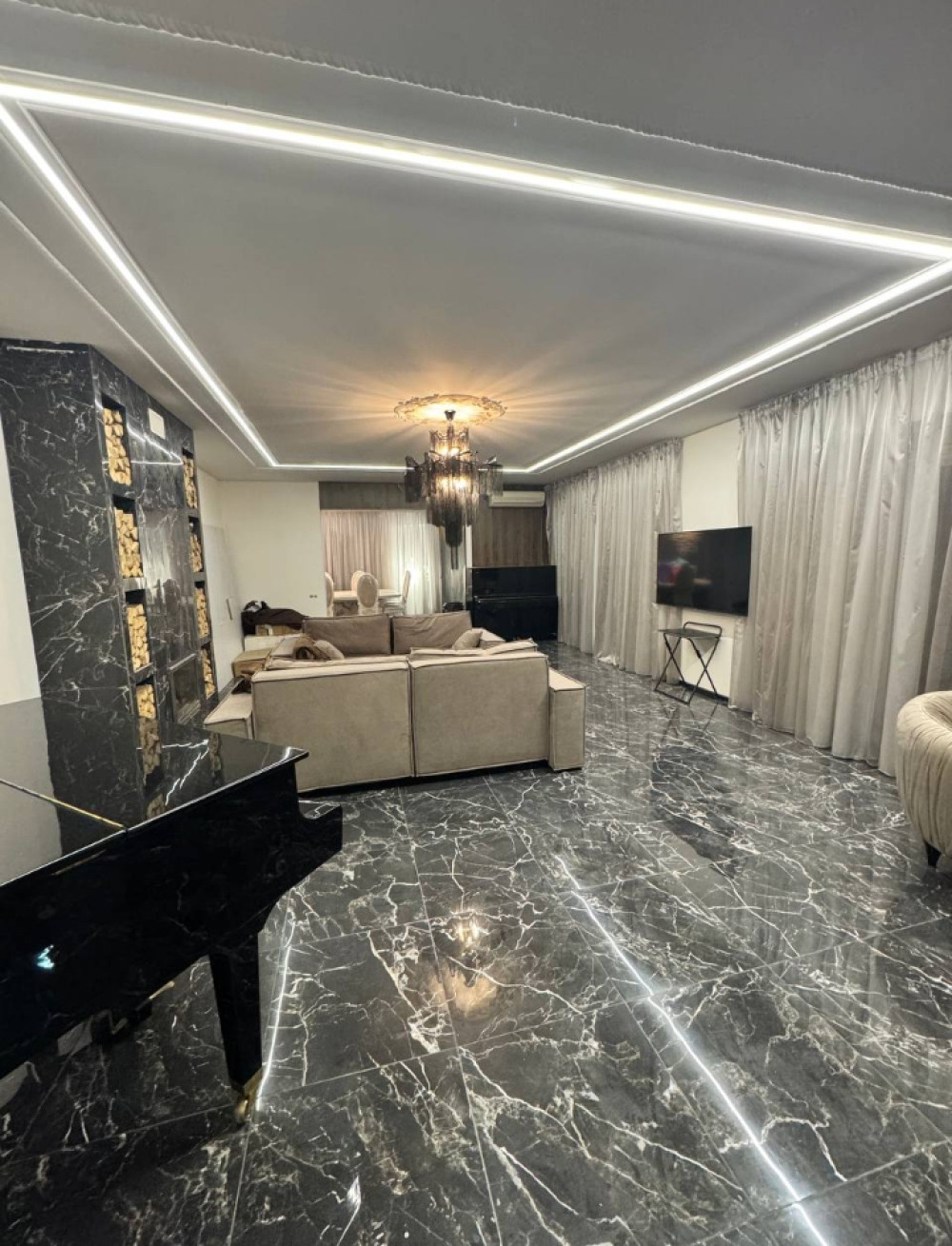 Дом на ул. Средняя, 625 м², 540 000$ — FAKTOR