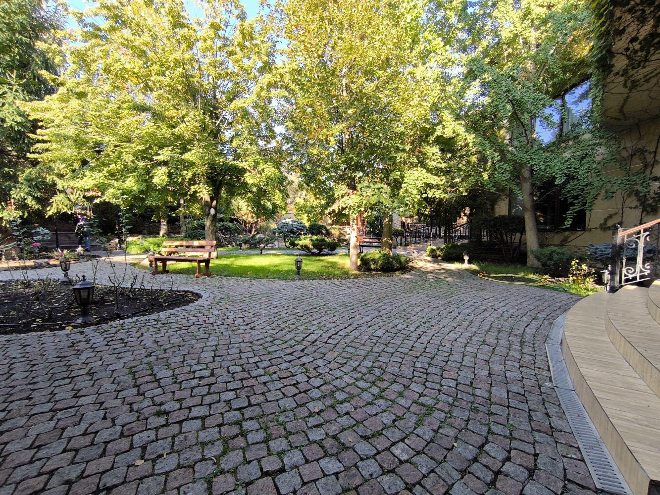 Дом на ул. Тимирязева, 392 м², 1 000 000$ — FAKTOR