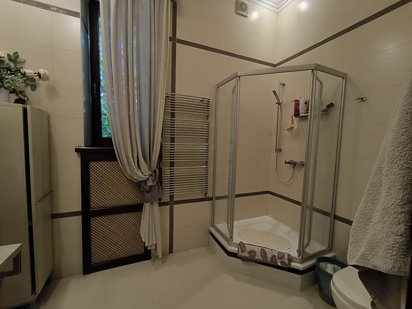 Дом на ул. Тимирязева, 392 м², 1 000 000$ — FAKTOR