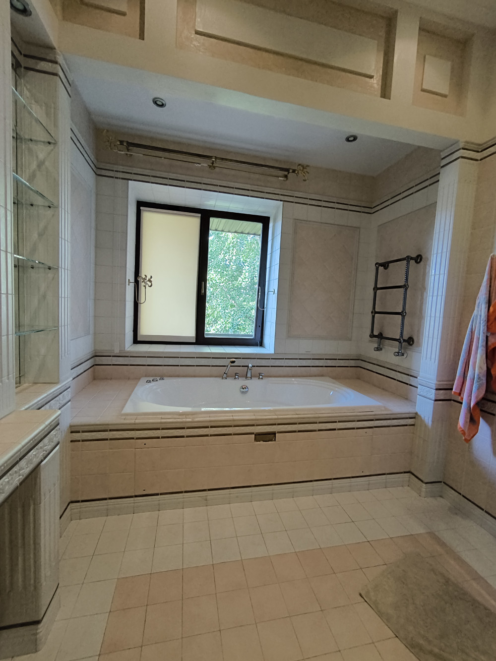 Дом на ул. Тимирязева, 392 м², 1 000 000$ — FAKTOR