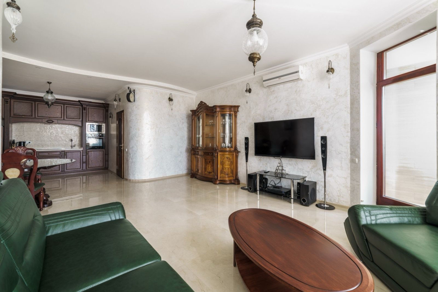 Квартира на вул. Тенистая, 110 м², 180 000$ — FAKTOR