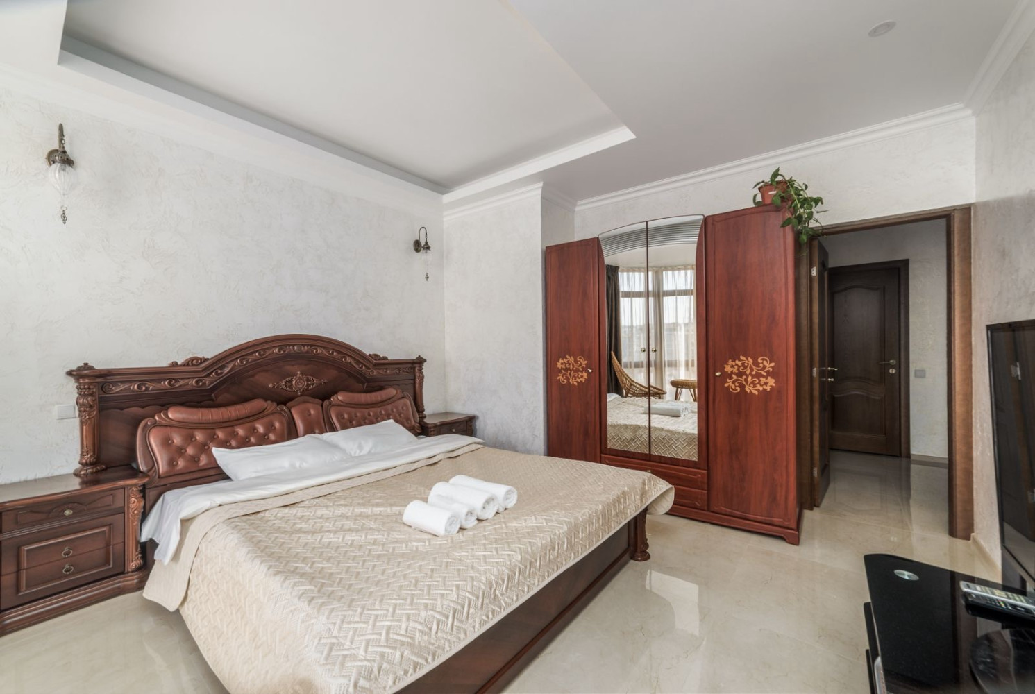 Квартира на вул. Тенистая, 110 м², 180 000$ — FAKTOR