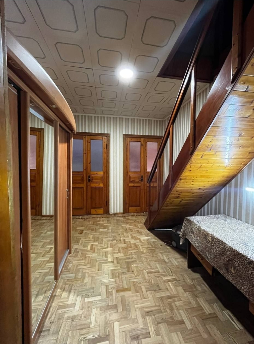 Будинок на вул. Крушельницкой, 228 м², 150 000$ — FAKTOR