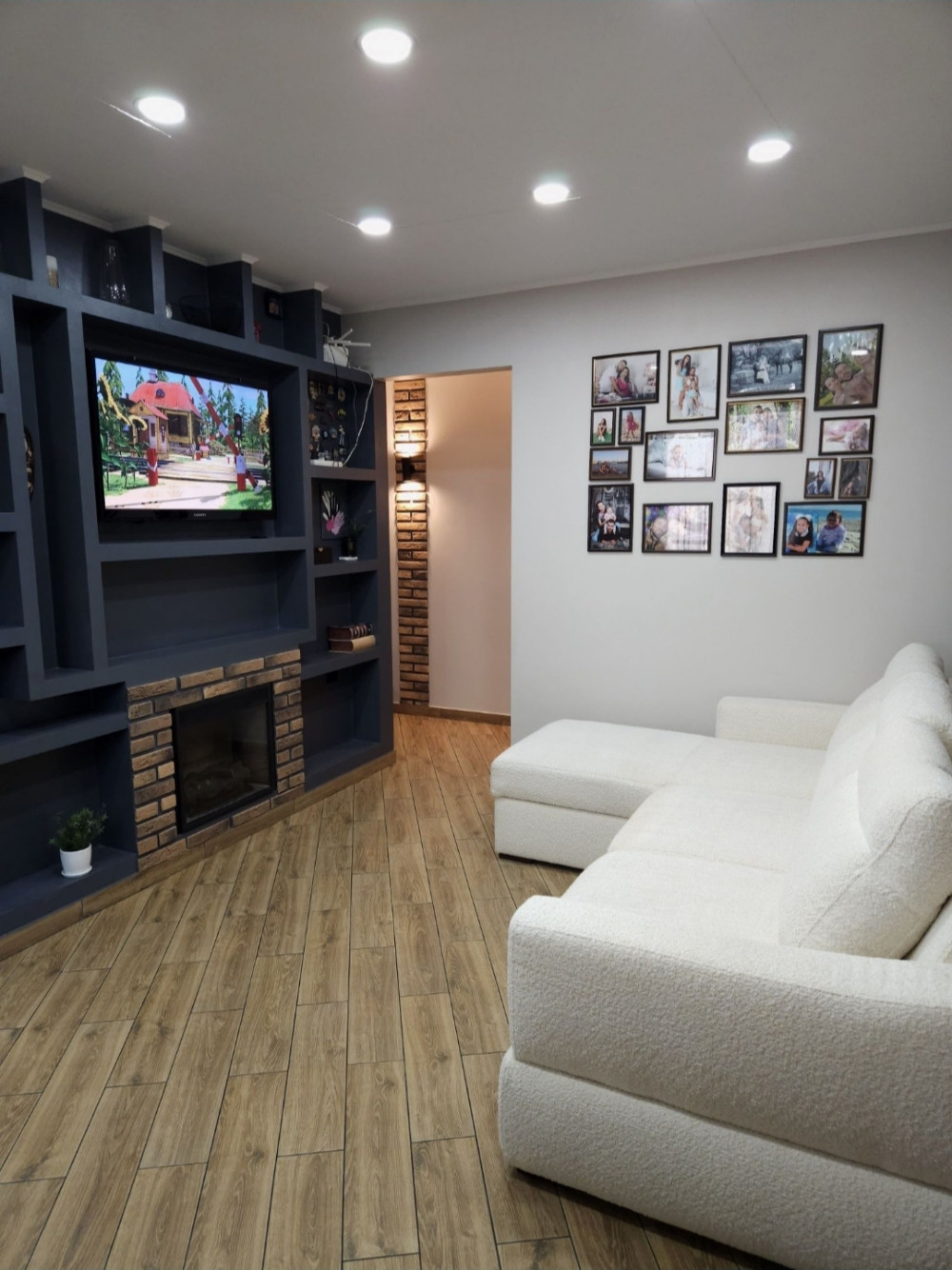 Квартира на ул. Космонавтов, 55 м², 62 000$ — FAKTOR