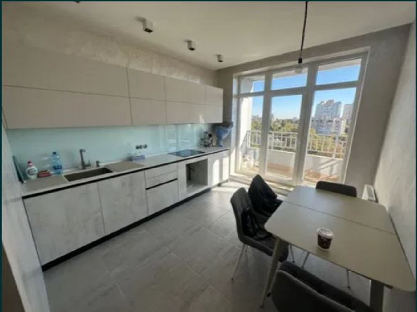 Квартира на ул. Гагарина проспект, 76 м², 140 000$ — FAKTOR