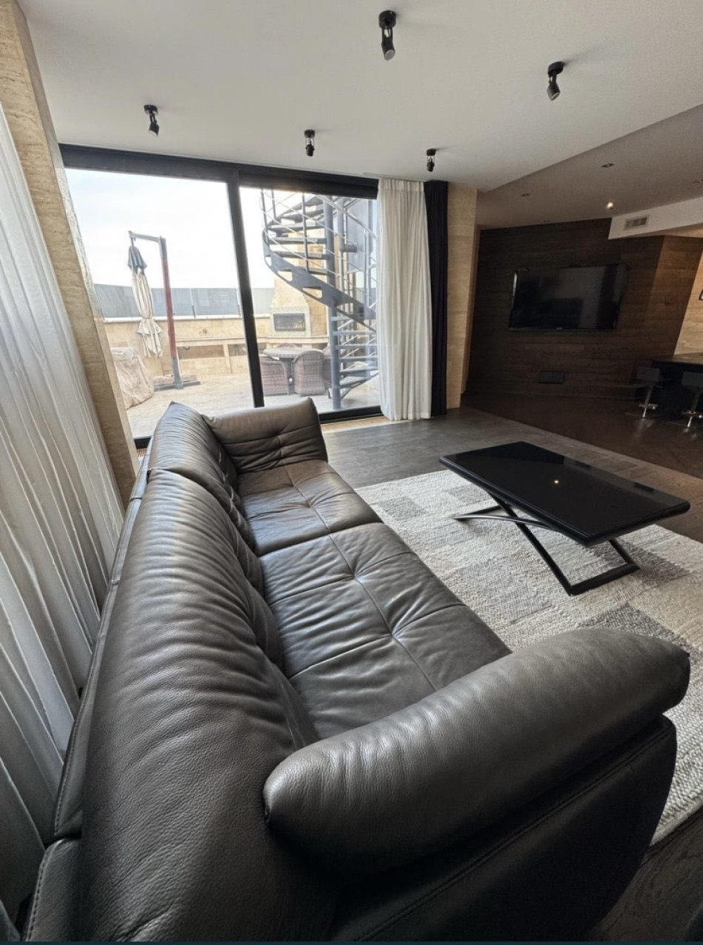 Квартира на ул. Говорова Маршала, 250 м², 350 000$ — FAKTOR