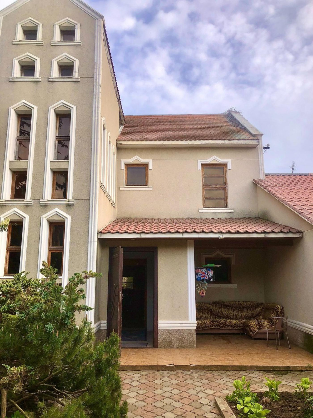 Будинок на вул. Гаршина пер., 300 м², 400 000$ — FAKTOR