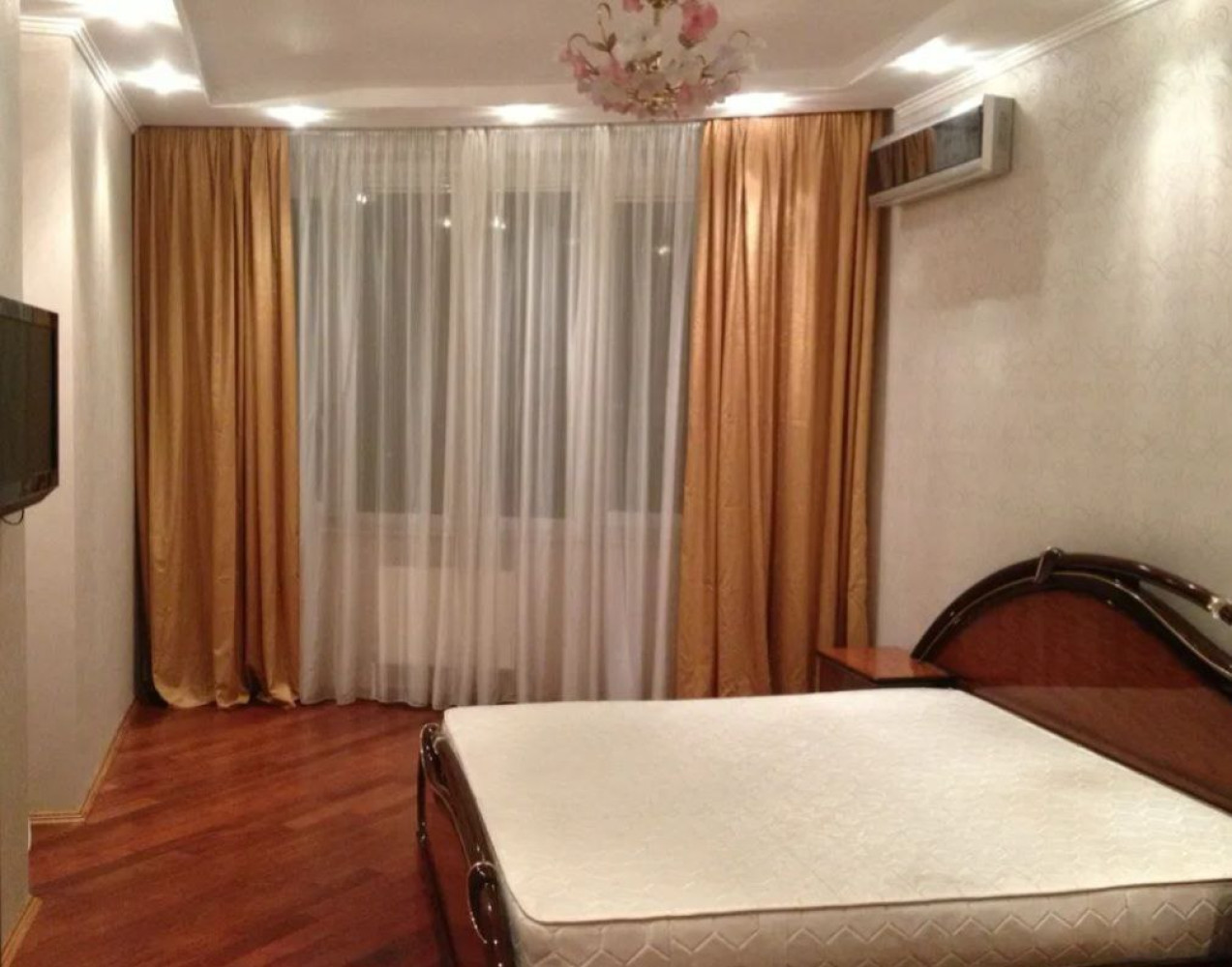 Квартира на ул. Шевченко проспект, 80 м², 130 000$ — FAKTOR