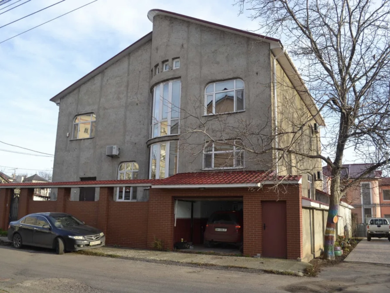 Будинок на вул. Бригадная, 467 м², 375 000$ — FAKTOR