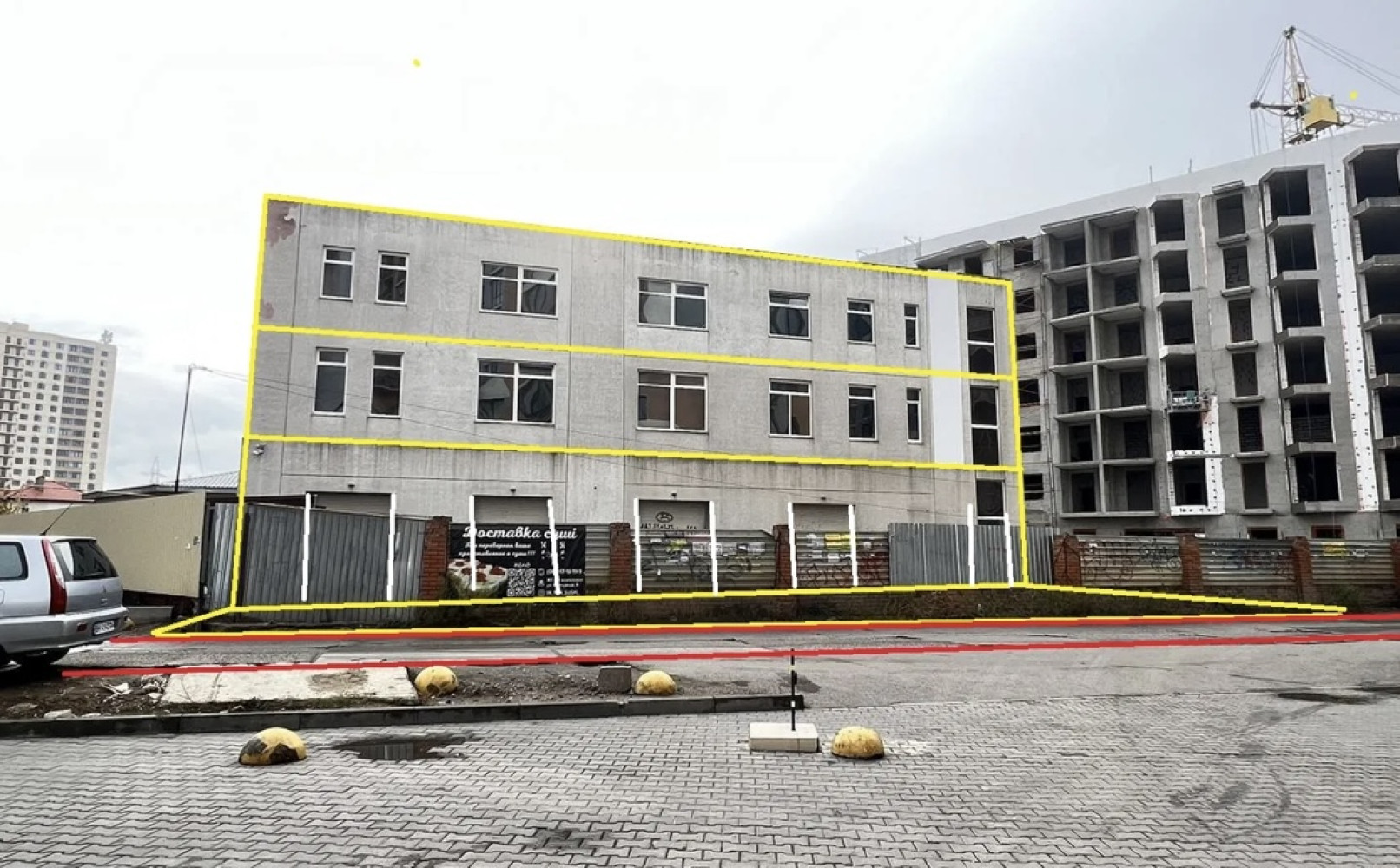 Комерційна нерухомість на вул. Жемчужная, 1850 м², 1 500 000$ — FAKTOR