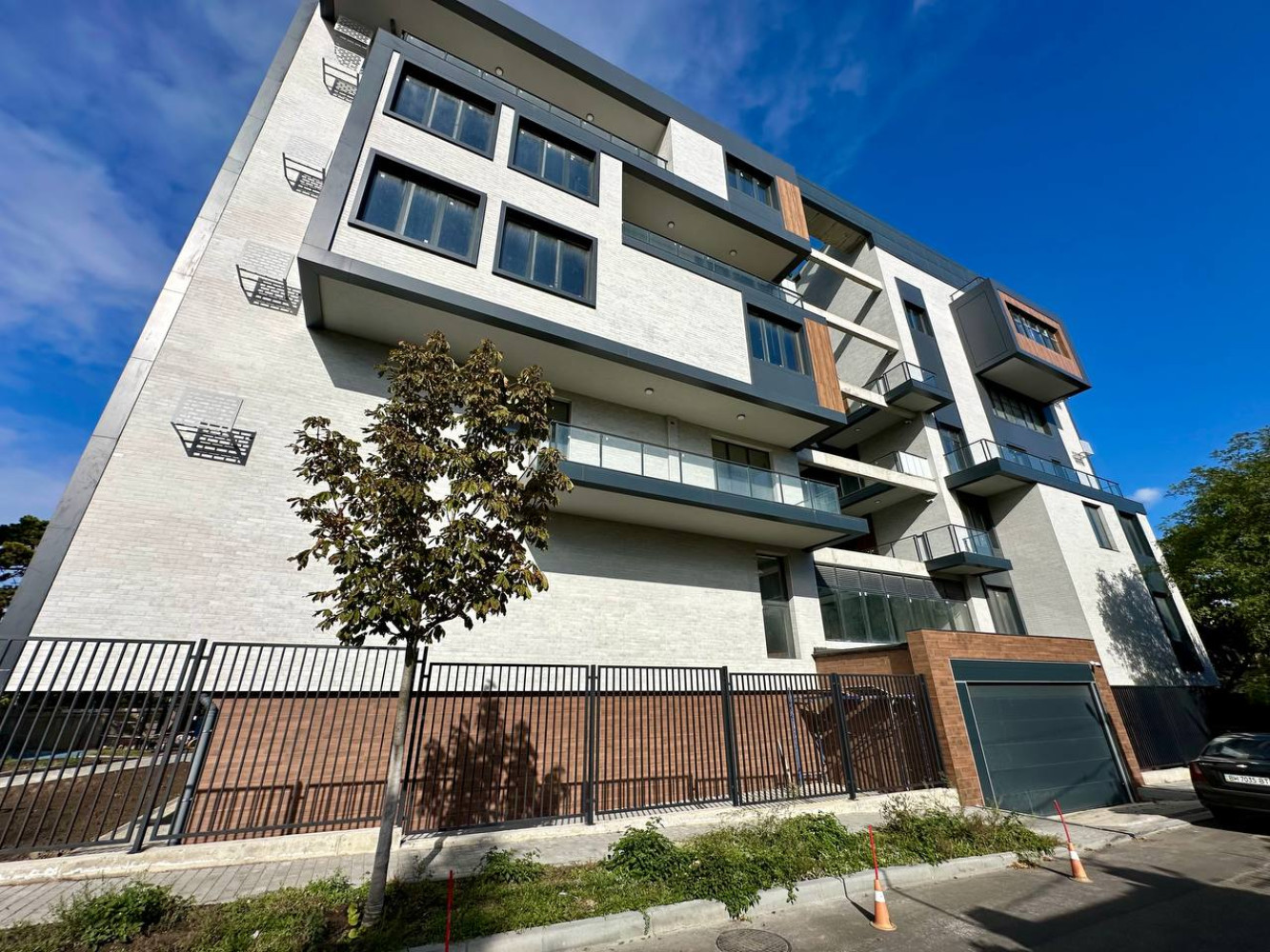 Квартира на ул. Репина, 109 м², 500 000$ — FAKTOR