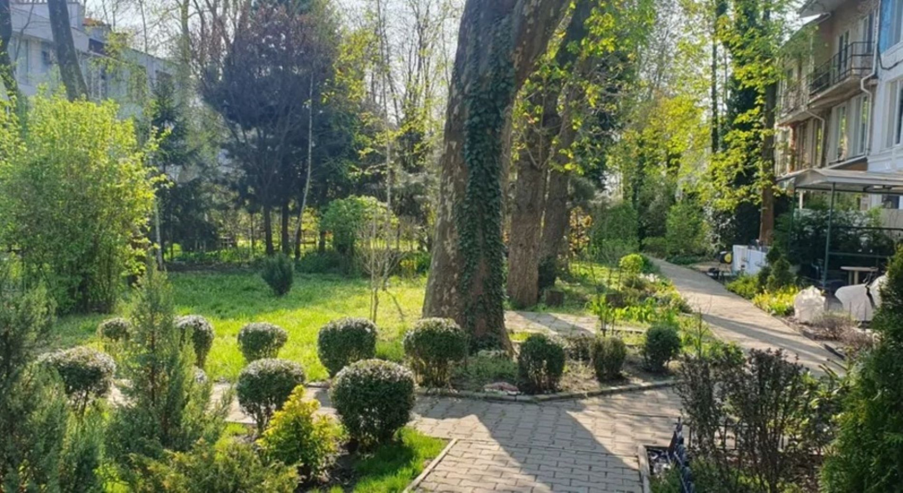 Коммерческая недвижимость на ул. Дача Ковалевского, 360 м², 270 000$ — FAKTOR