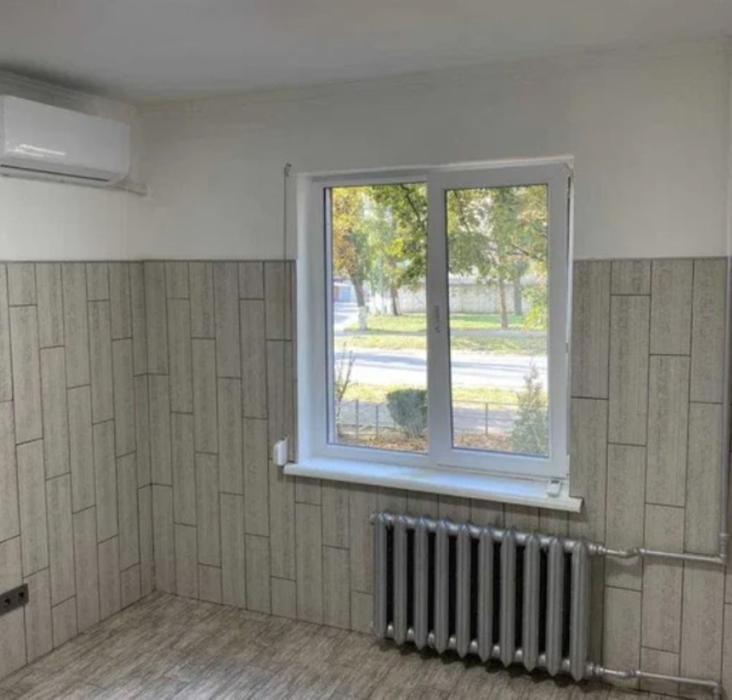 Коммерческая недвижимость на ул. Ильфа и Петрова, 48 м², 71 000$ — FAKTOR