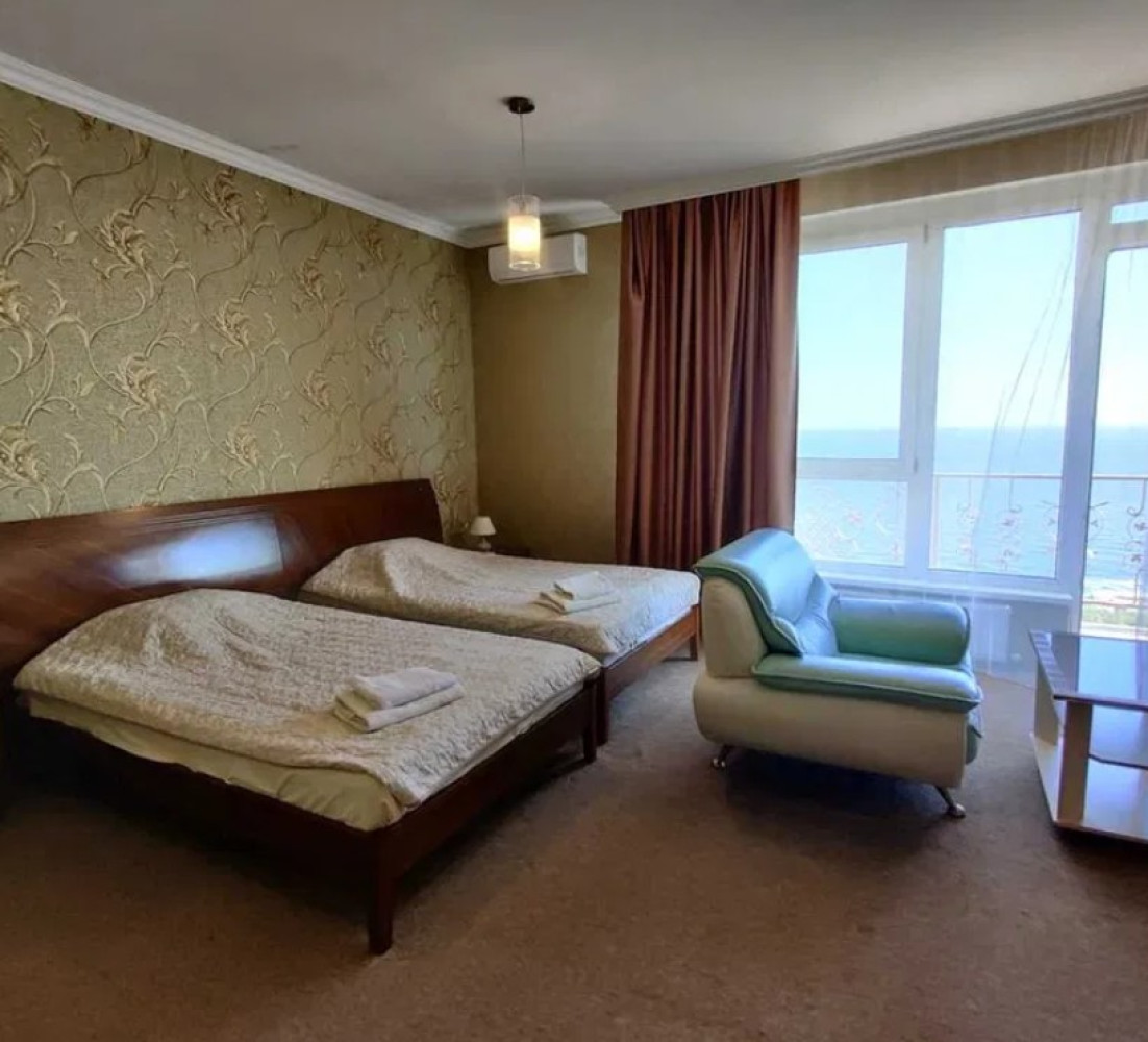 Коммерческая недвижимость на ул. Обсерваторный пер, 235 м², 260 000$ — FAKTOR