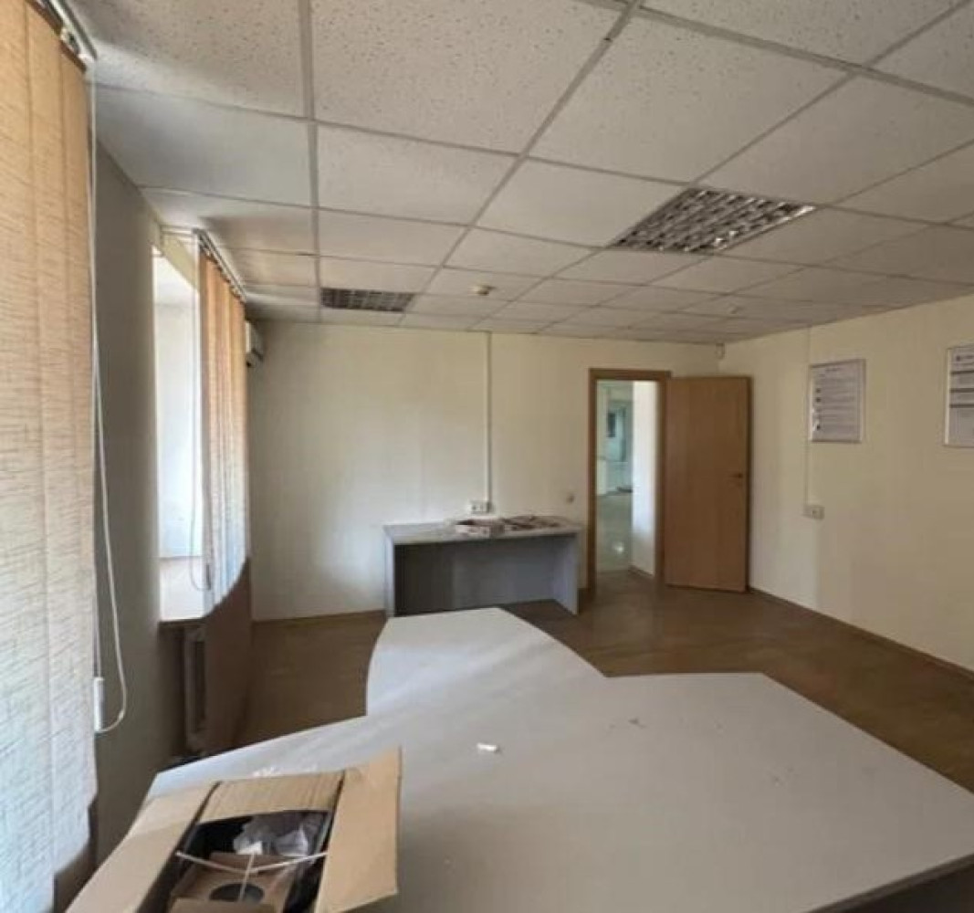 Коммерческая недвижимость на ул. Колонтаевская, 216 м², 160 000$ — FAKTOR