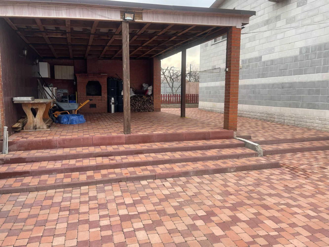 Будинок на вул. Луговая, 260 м², 149 000$ — FAKTOR