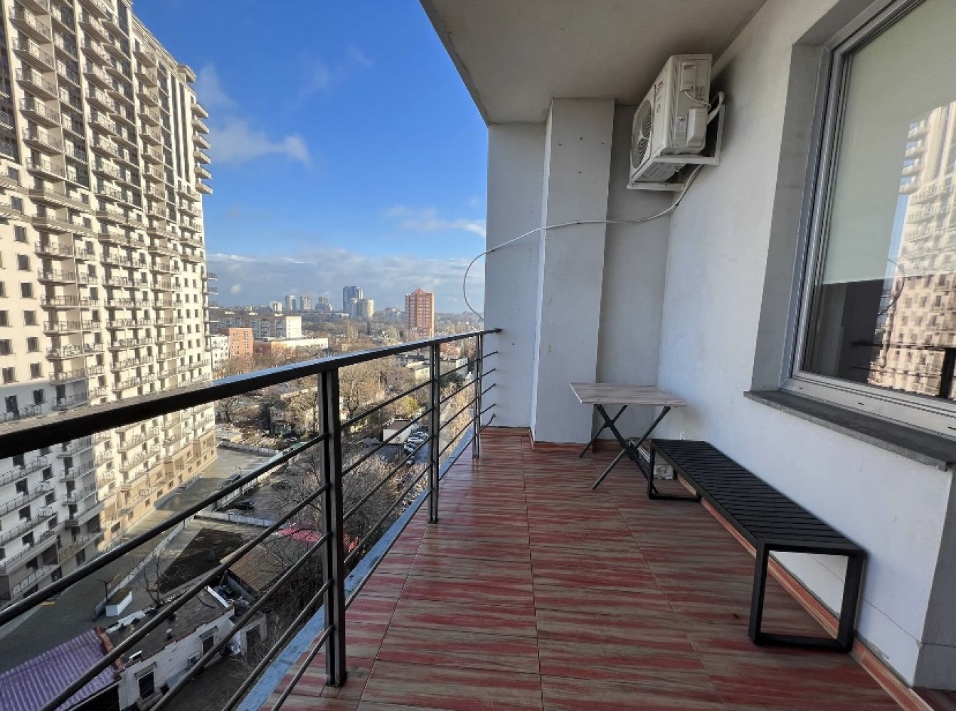 Квартира на ул. Черняховского, 106 м², 85 000$ — FAKTOR