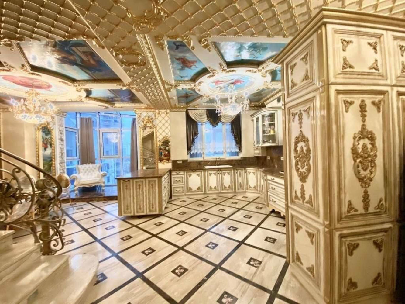Квартира на ул. Мукачевский пер, 360 м², 500 000$ — FAKTOR