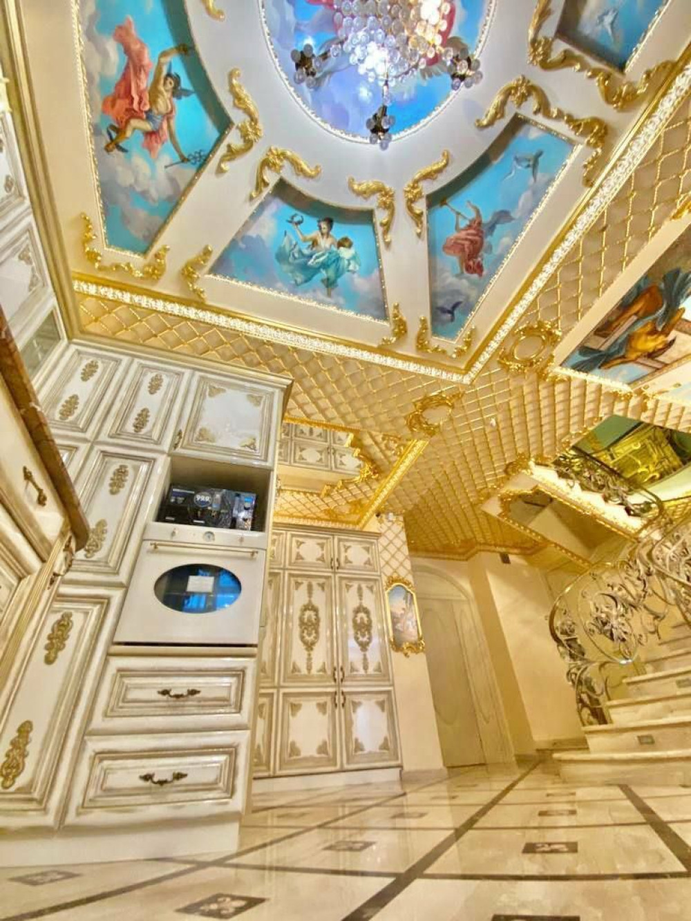 Квартира на ул. Мукачевский пер, 360 м², 500 000$ — FAKTOR