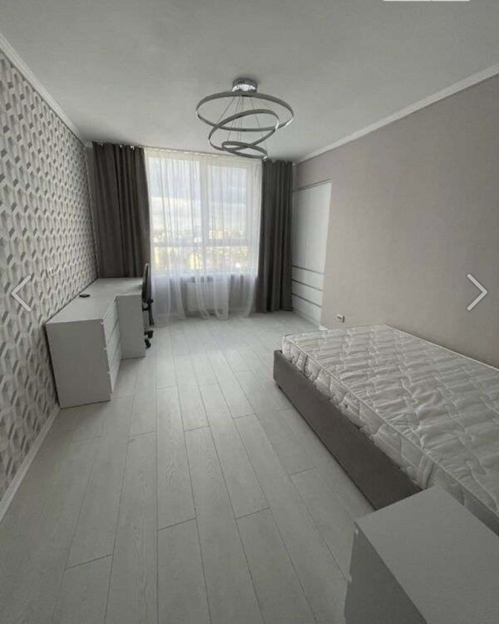 Квартира на вул. Глушко Академика проспект, 135 м², 110 000$ — FAKTOR