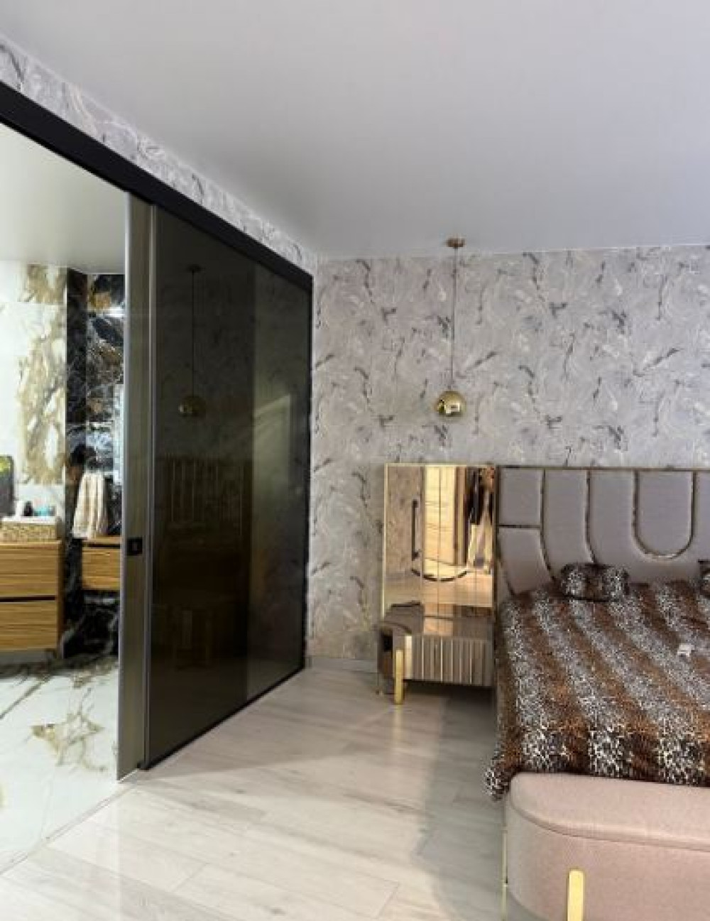 Квартира на ул. Каманина, 145 м², 350 000$ — FAKTOR