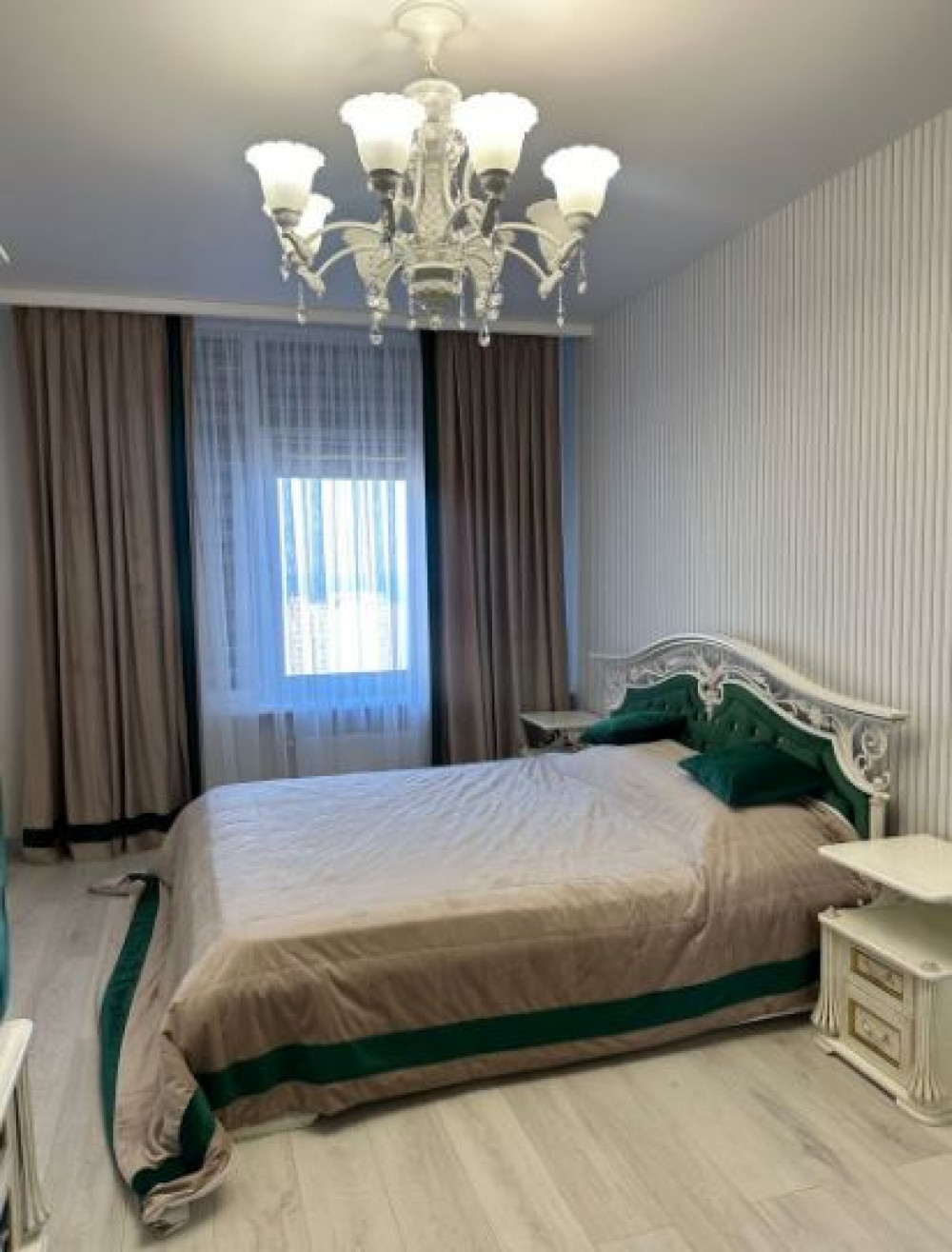Квартира на ул. Каманина, 145 м², 350 000$ — FAKTOR