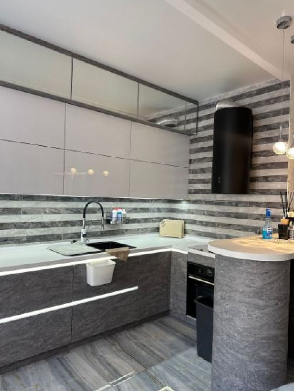 Квартира на ул. Каманина, 145 м², 350 000$ — FAKTOR