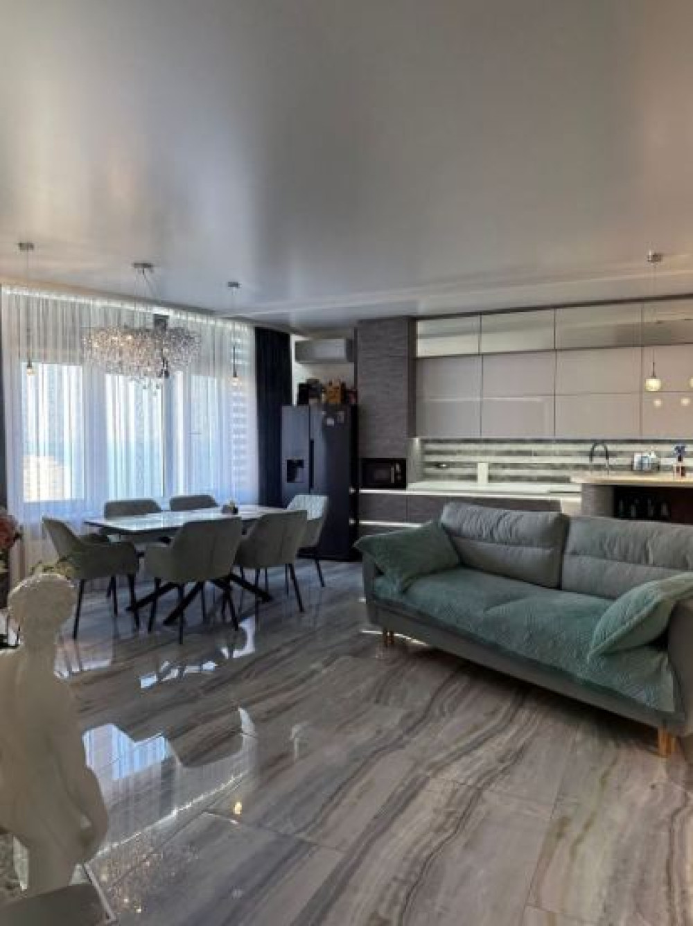 Квартира на ул. Каманина, 145 м², 350 000$ — FAKTOR