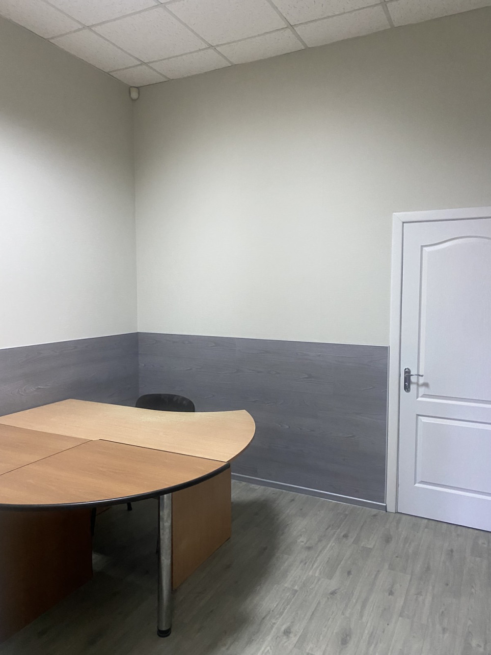 Коммерческая недвижимость на ул. Прохоровская, 35 м², 33 000$ — FAKTOR
