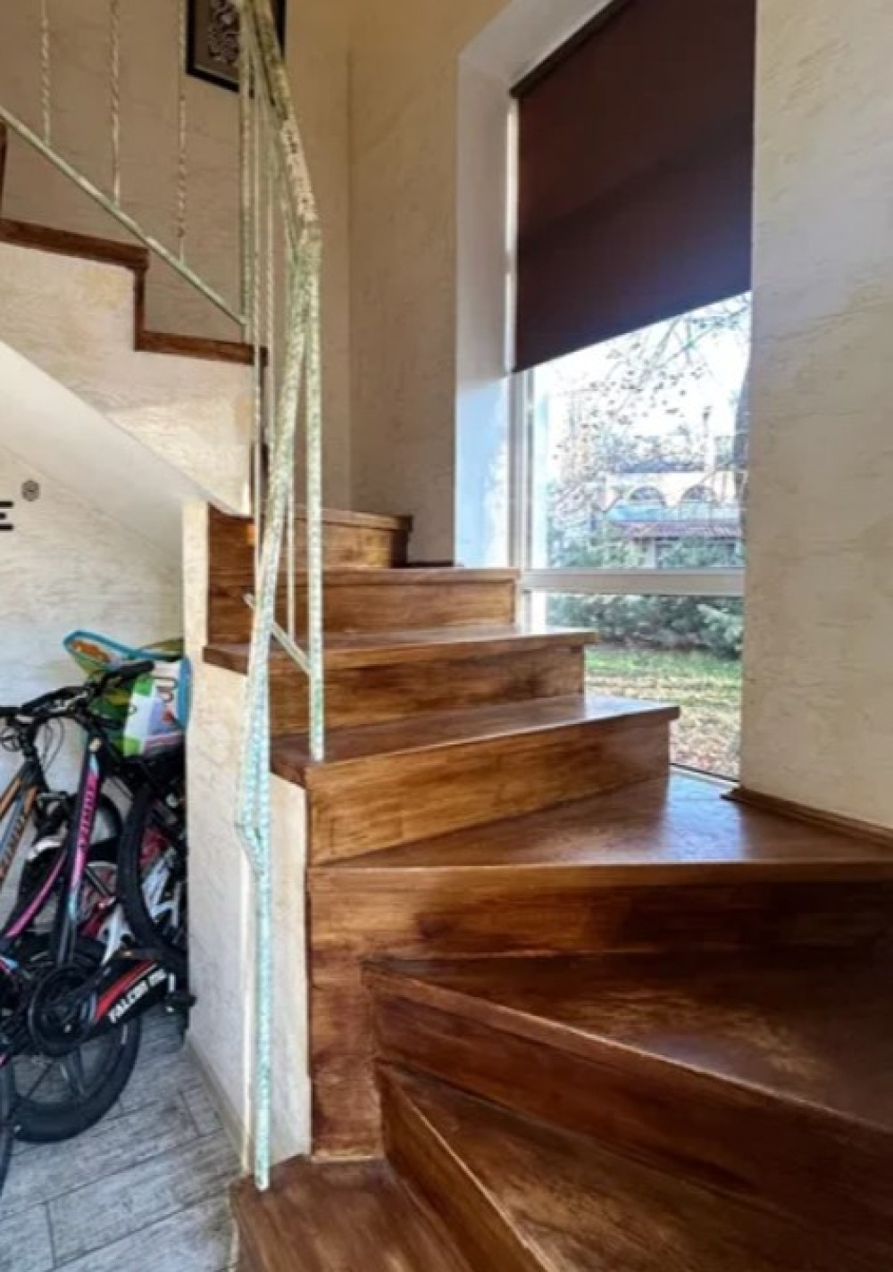 Комерційна нерухомість на вул. Сегедская, 364 м², 270 000$ — FAKTOR