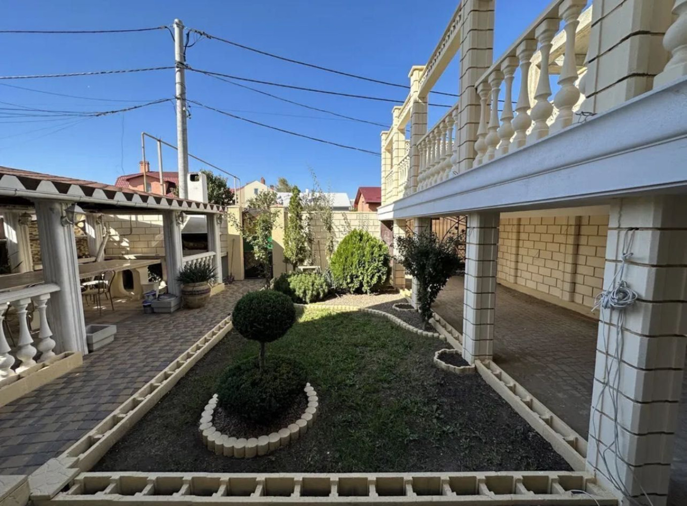 Будинок на вул. Светлая (Царское село), 300 м², 310 000$ — FAKTOR