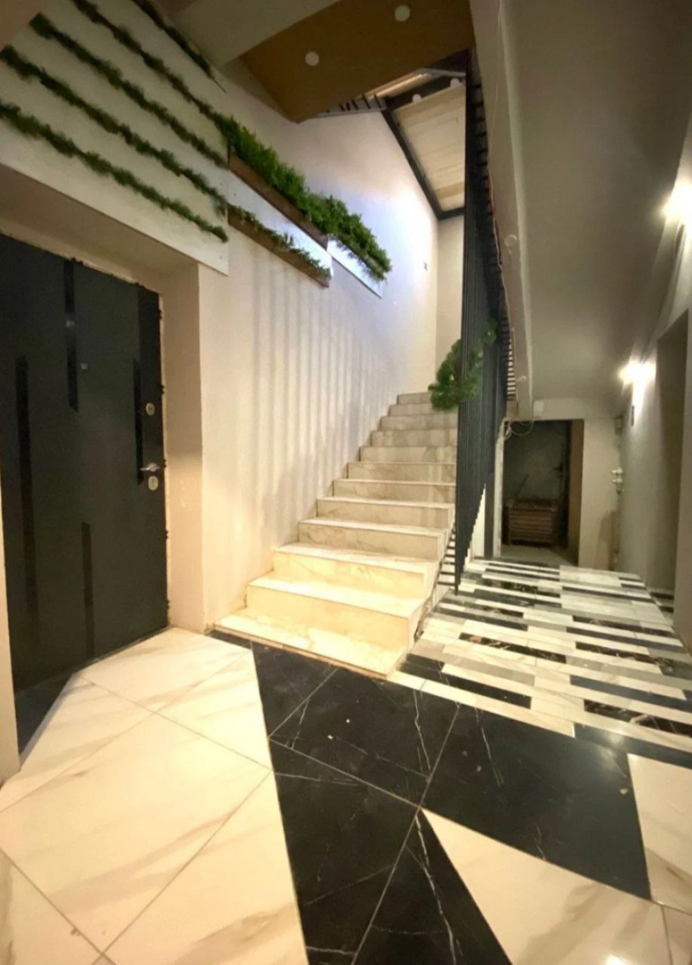 Комерційна нерухомість на вул. Химическая, 18 м², 10 800$ — FAKTOR