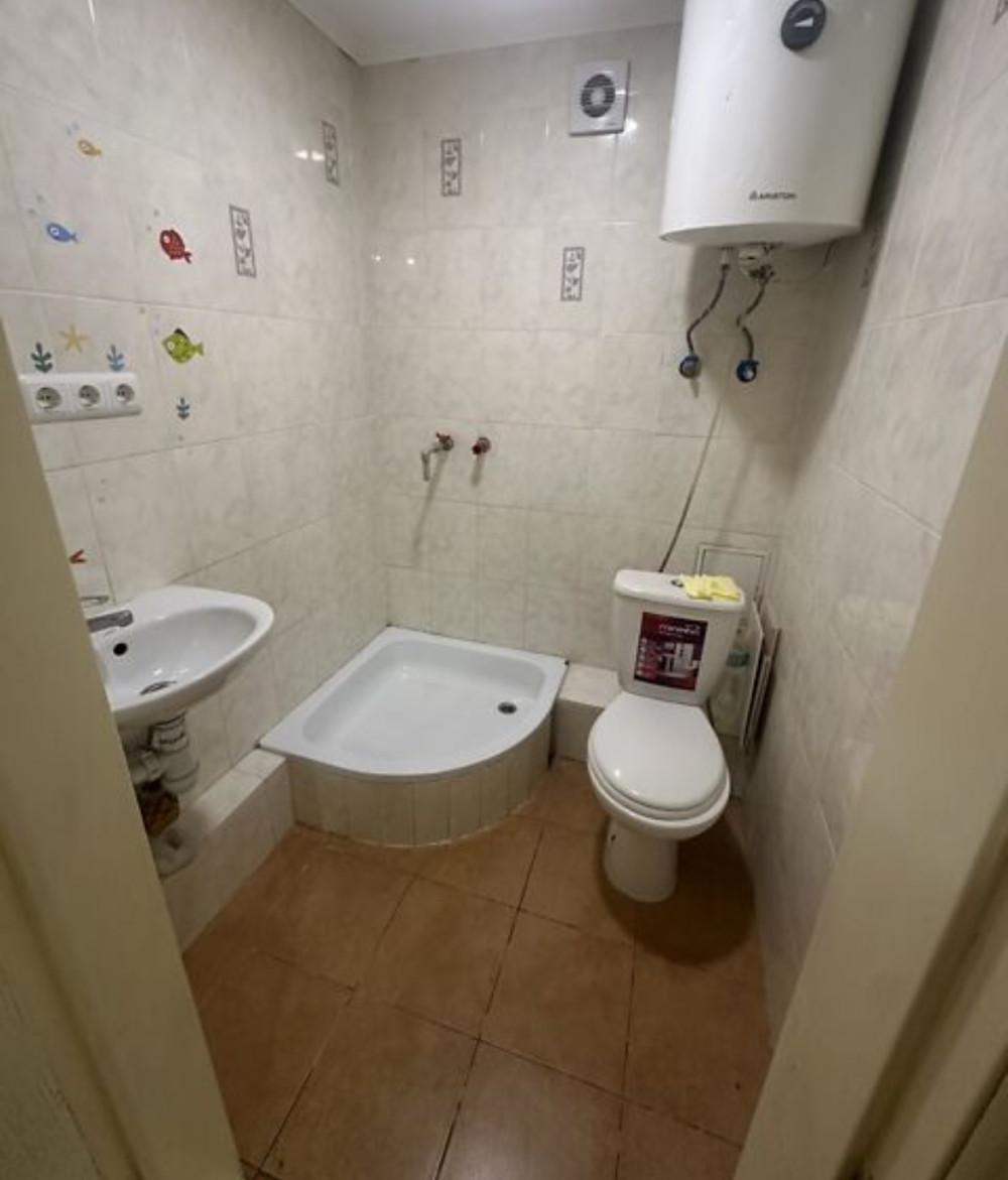 Комерційна нерухомість на вул. Массив Радужный, 58 м², 39 000$ — FAKTOR