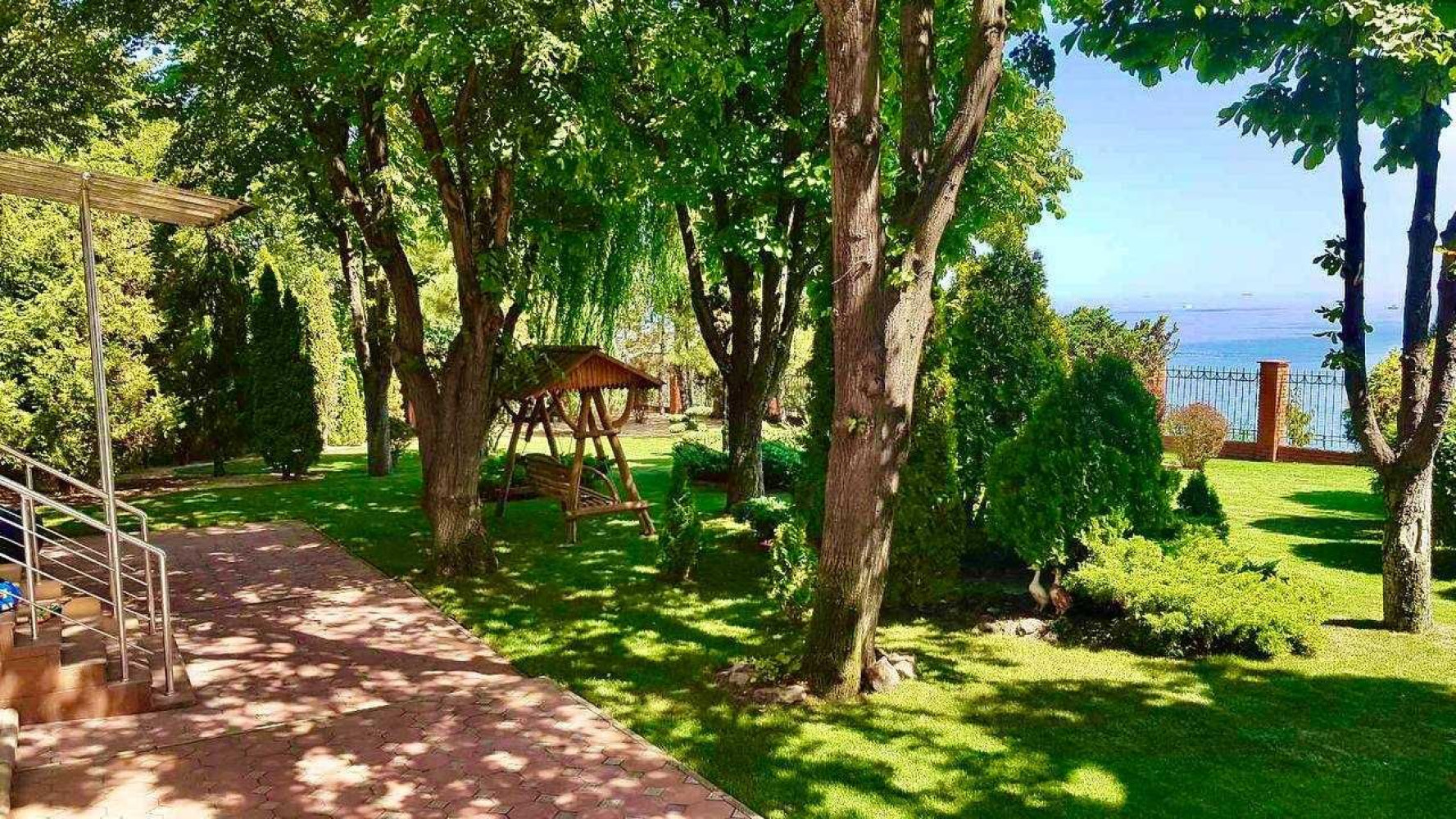 Дом на ул. Южносанаторный переулок, 220 м², 1 150 000$ — FAKTOR