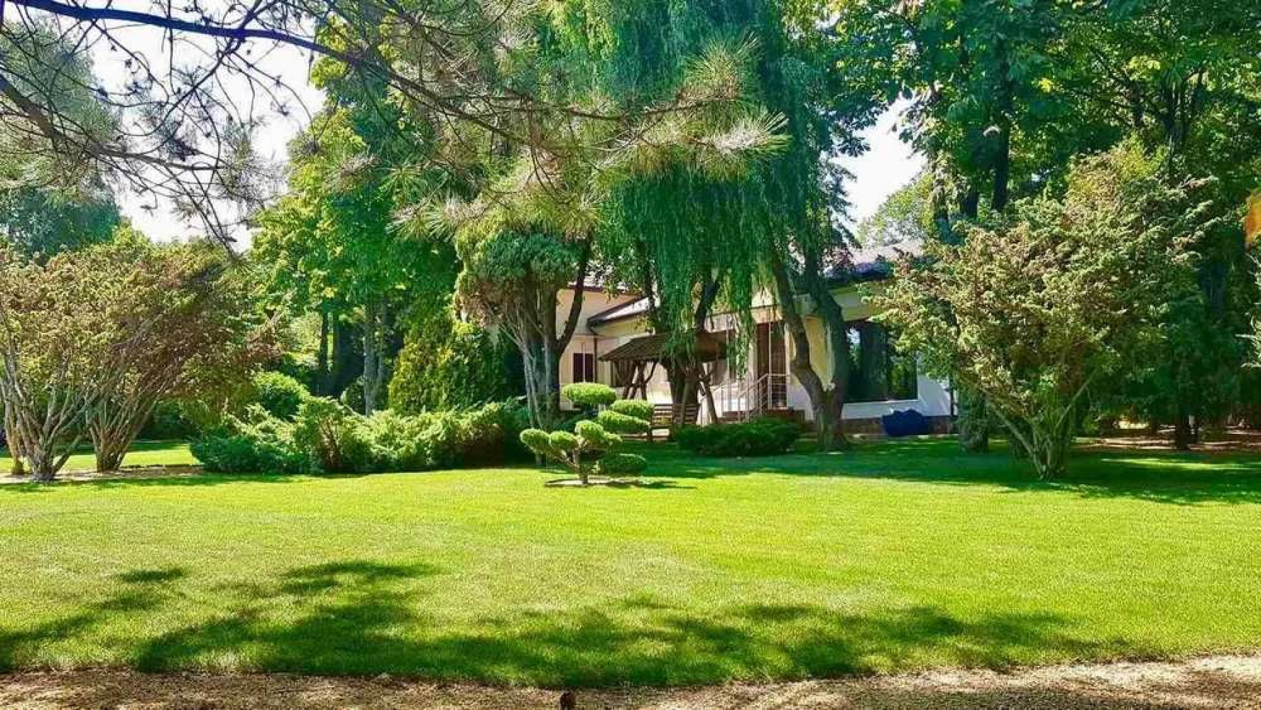 Дом на ул. Южносанаторный переулок, 220 м², 1 150 000$ — FAKTOR