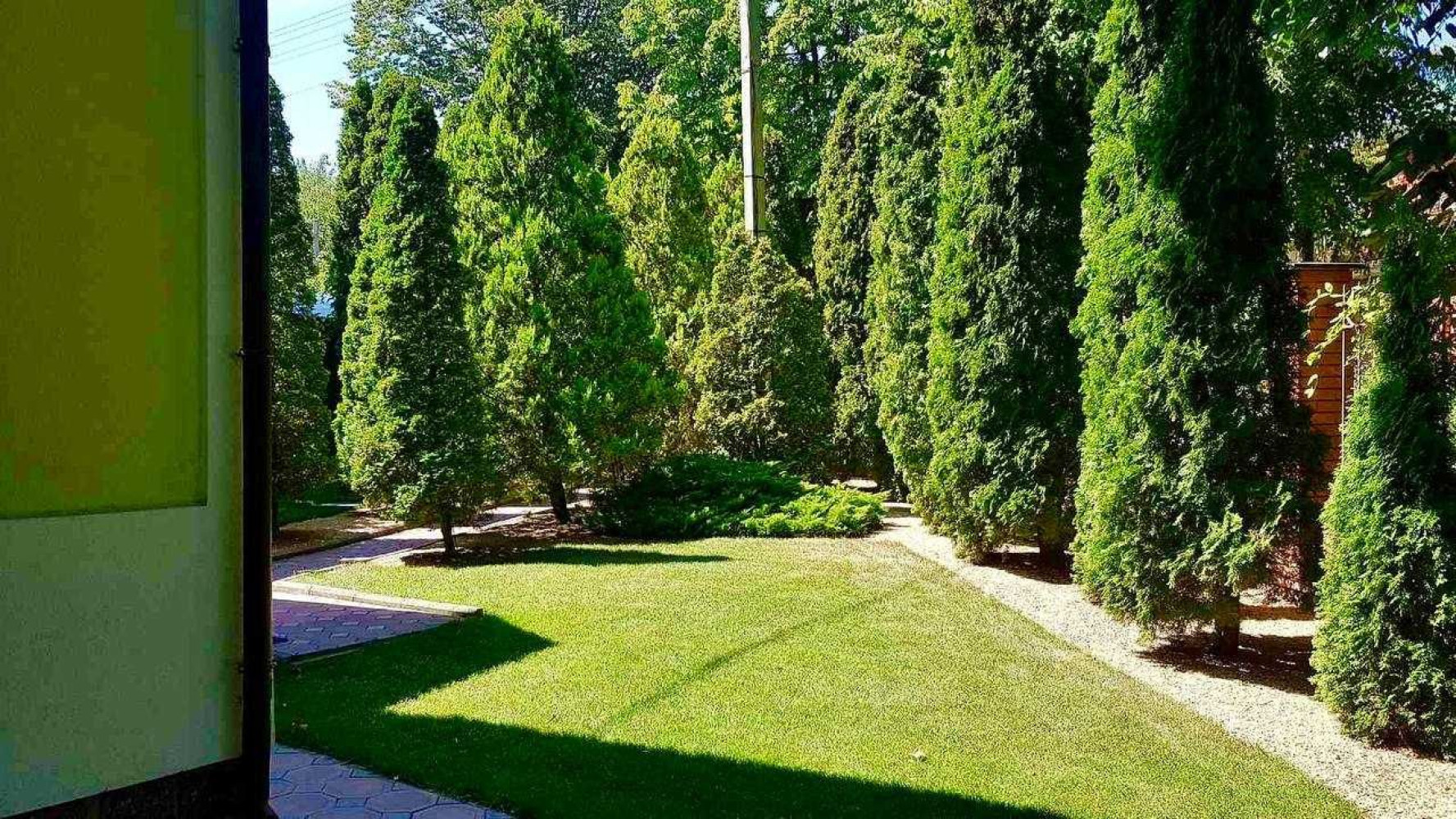 Дом на ул. Южносанаторный переулок, 220 м², 1 150 000$ — FAKTOR