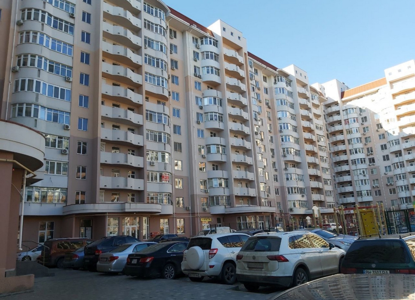 Комерційна нерухомість на вул. Вадатурского Алексея, 52 м², 50 500$ — FAKTOR
