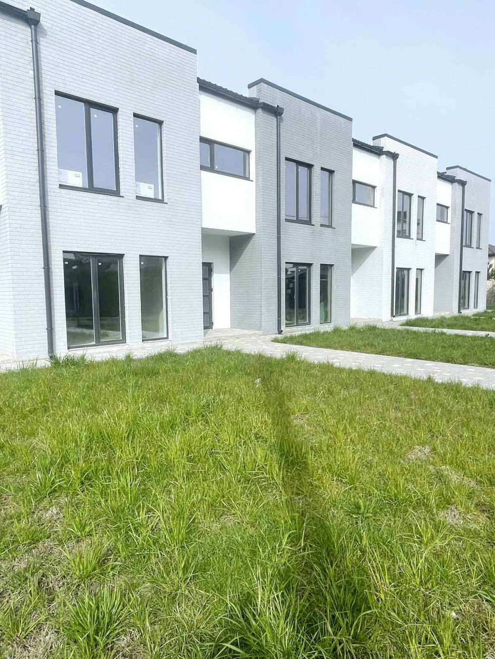 Дом на ул. Салютная, 100 м², 115 000$ — FAKTOR
