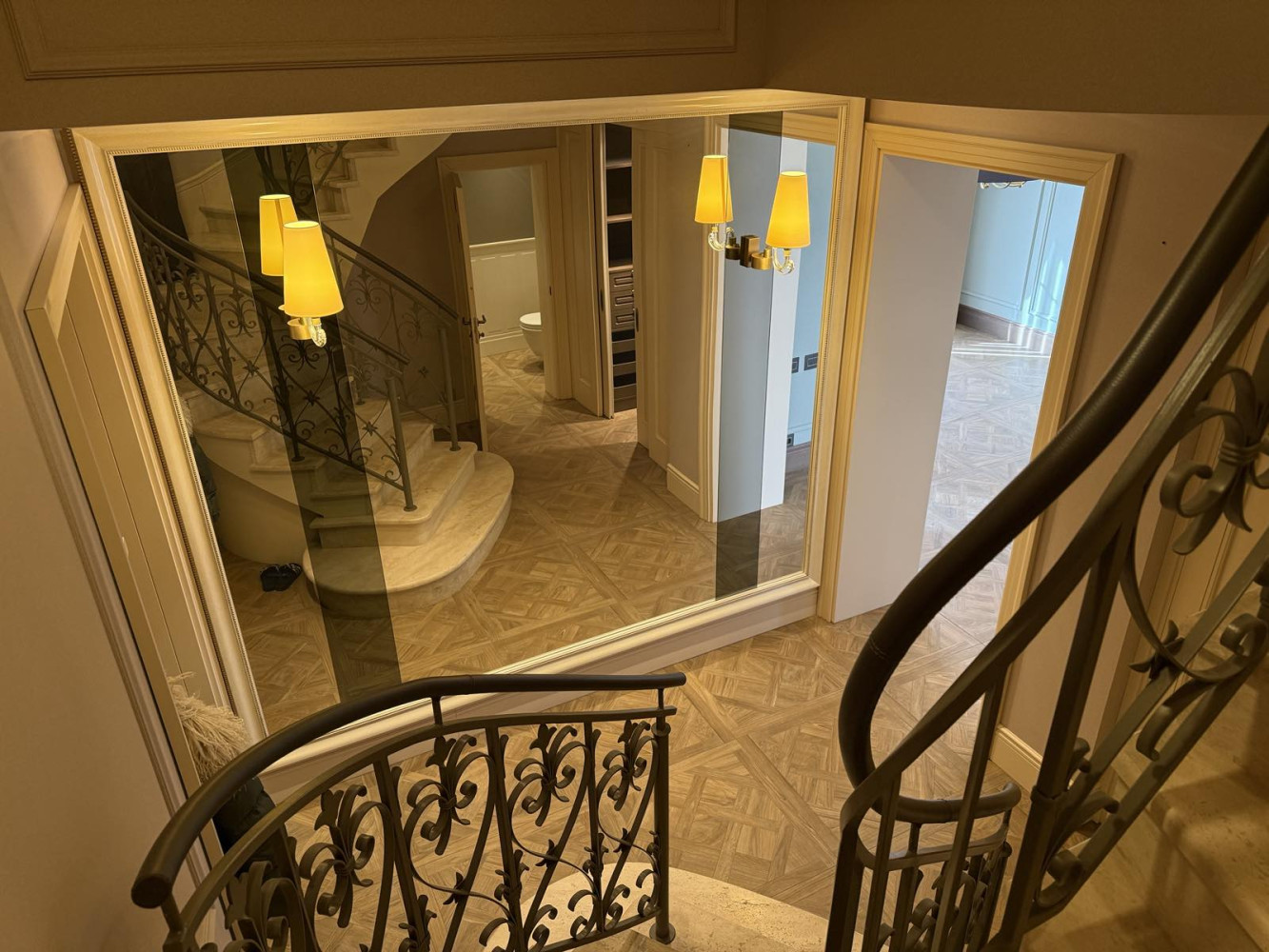 Квартира на ул. Военный Спуск, 340 м², 700 000$ — FAKTOR